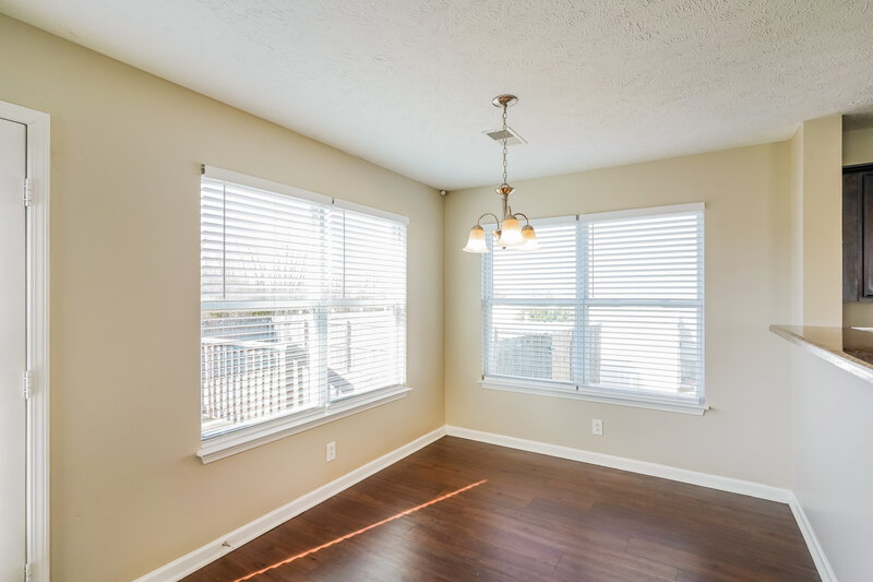 2,045/Mo, 1804 Alysheba Run Murfreesboro, TN 37128 Dining Room View