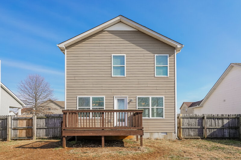 2,045/Mo, 1804 Alysheba Run Murfreesboro, TN 37128 Rear View