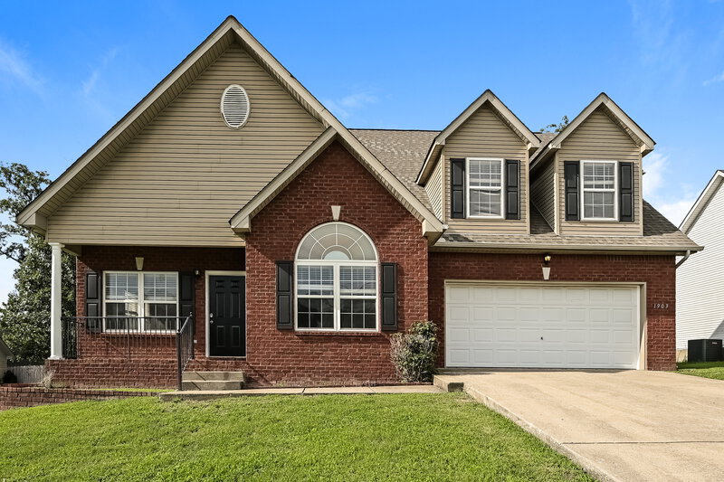 2,185/Mo, 1903 Champlain Dr La Vergne, TN 37086 External View