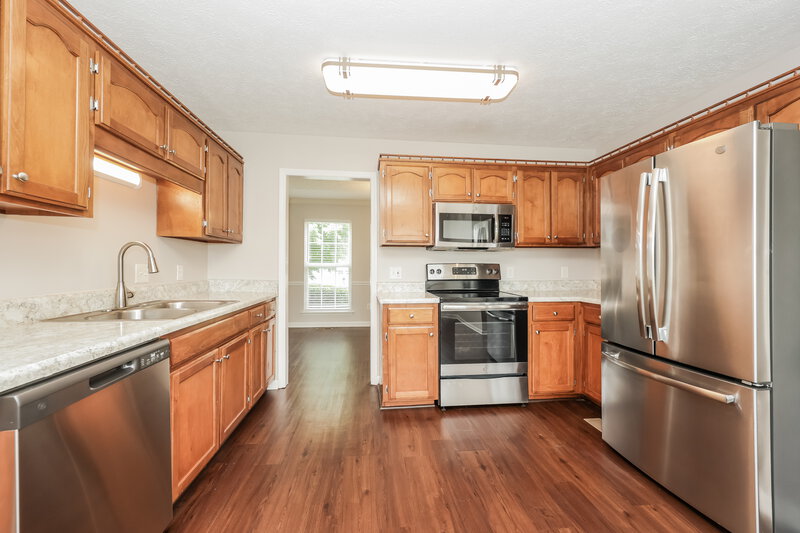 2,255/Mo, 1002 Don Blair Drive Smyrna, TN 37167 Kitchen View 2