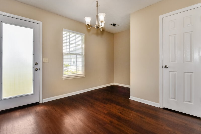 2,160/Mo, 2025 Candlewood Drive Madison, TN 37115 Dining Room View