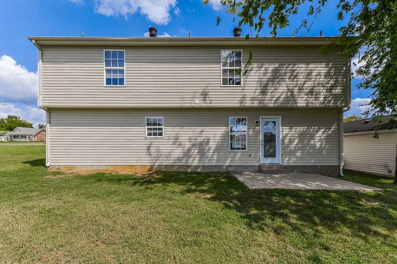 2,160/Mo, 2025 Candlewood Drive Madison, TN 37115 Rear View