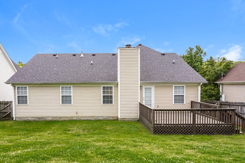 2,395/Mo, 1636 Bridgecrest Dr Antioch, TN 37013 Rear View