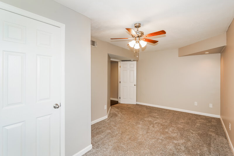 2,465/Mo, 300 Scotts Creek Pl Hermitage, TN 37076 Bedroom View 2