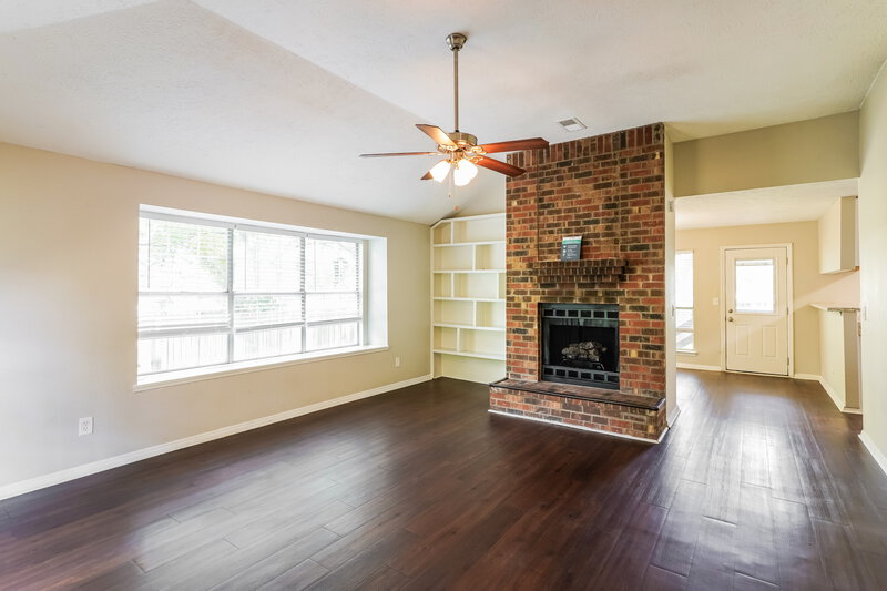 2,345/Mo, 609 Steven Dr Smyrna, TN 37167 Living Room View 2