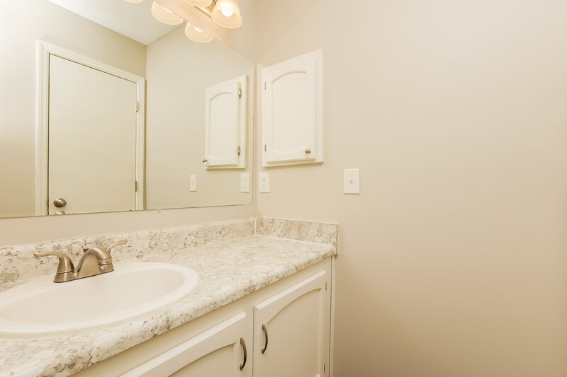 2,635/Mo, 609 Steven Dr Smyrna, TN 37167 Bathroom View