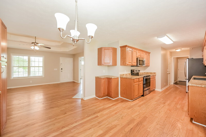 2,595/Mo, 165 Brookview Cir Goodlettsville, TN 37072 Dining Room View 2