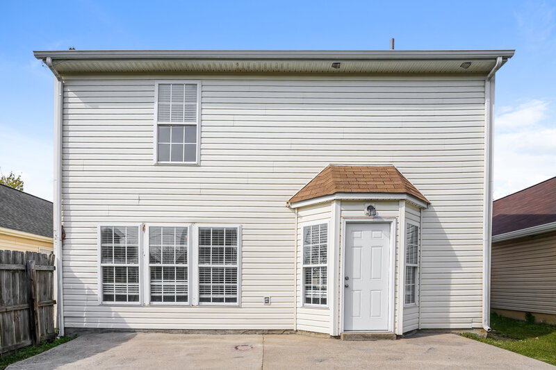 2,265/Mo, 2618 River Meade Way Nashville, TN 37214 Rear View