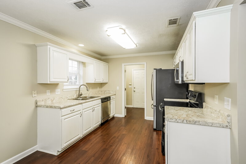 1,995/Mo, 7036 Hickory Pass Ln Antioch, TN 37013 Kitchen View