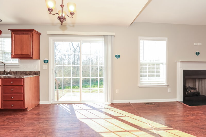 1,950/Mo, 1110 Golf View Way Spring Hill, TN 37174 Dining Room View 2