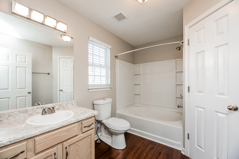 2,190/Mo, 3236 Penn Meade Way Nashville, TN 37214 Bathroom View 3