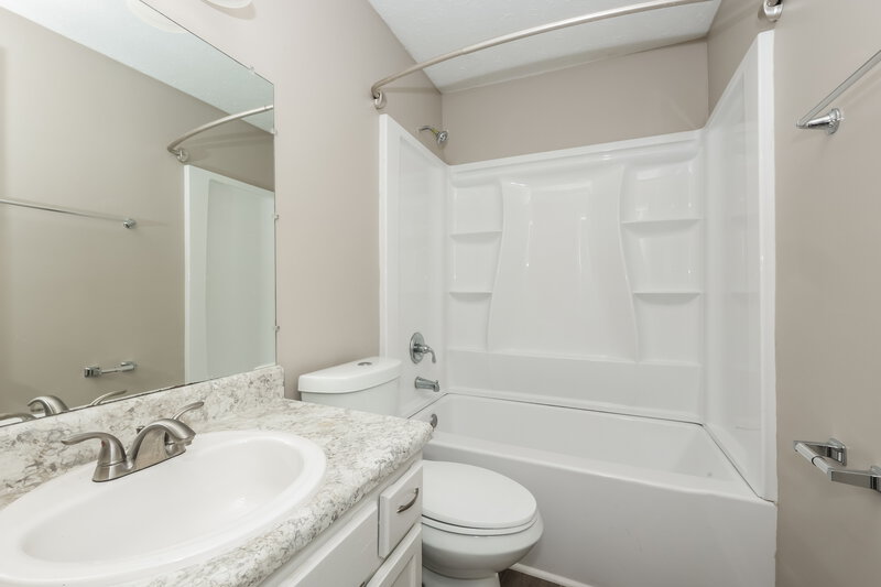 1,830/Mo, 801 Bishopsgate Rd Antioch, TN 37013 Bathroom View