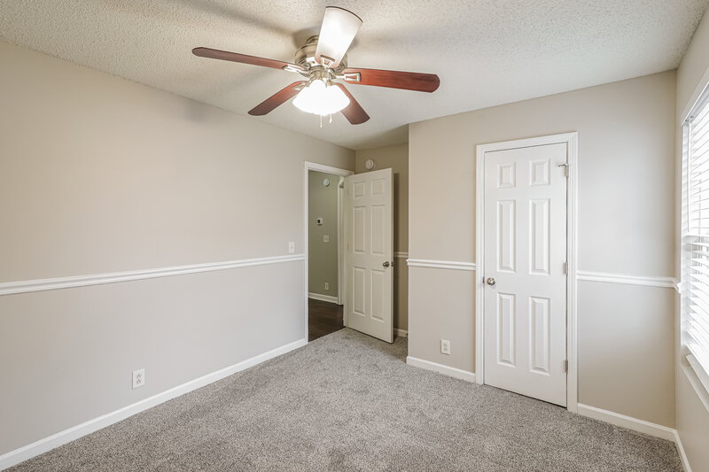 1,835/Mo, 5039 Boyd Dr Murfreesboro, TN 37129 Bedroom View 2