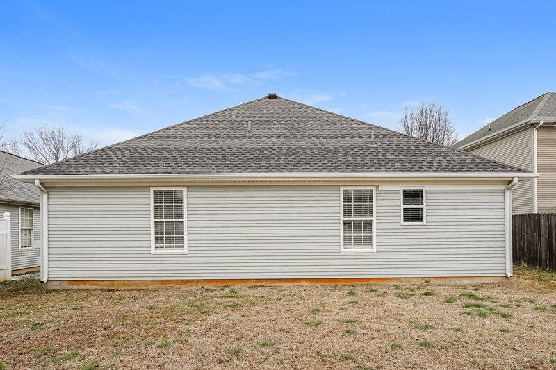 1,835/Mo, 5039 Boyd Dr Murfreesboro, TN 37129 Rear View