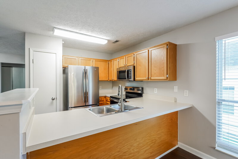 1,925/Mo, 3104 Chambley Ct Hermitage, TN 37076 Kitchen View 2