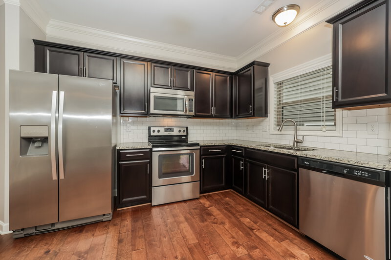 2,125/Mo, 2237 Dale View Dr Antioch, TN 37013 Kitchen View
