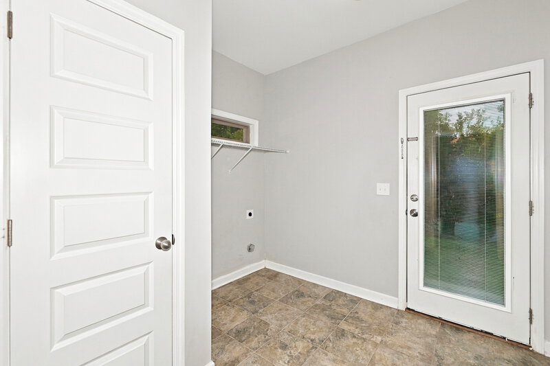 2,125/Mo, 2237 Dale View Dr Antioch, TN 37013 Laundry Room View
