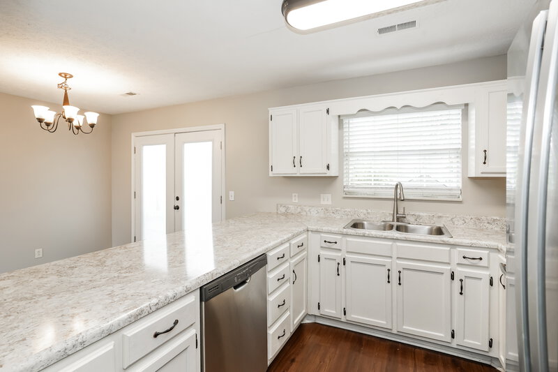 2,445/Mo, 1609 Berrywood Way Nashville, TN 37207 Kitchen View 2