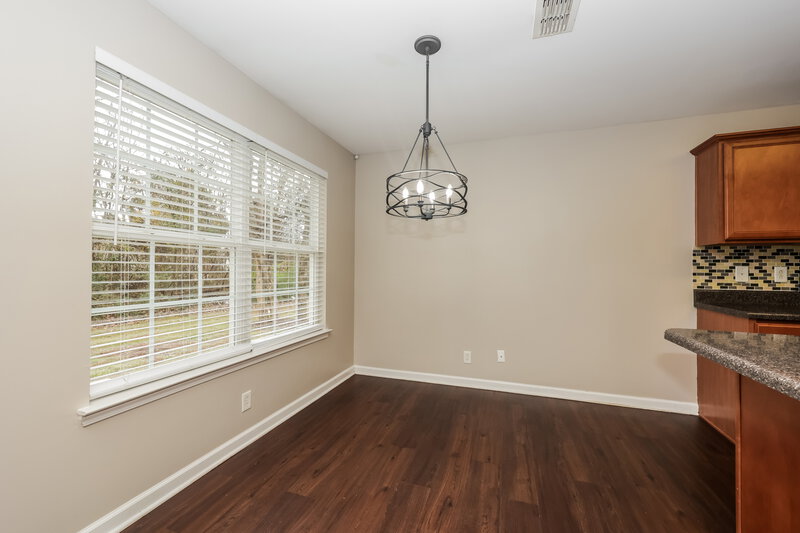 2,120/Mo, 2013 Saint Andrews Dr Murfreesboro, TN 37128 Dining Room View