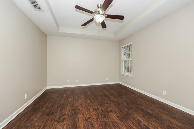 2,120/Mo, 2013 Saint Andrews Dr Murfreesboro, TN 37128 Main Bedroom View