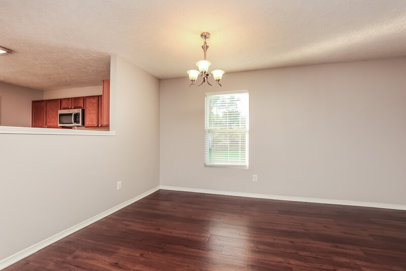 1,880/Mo, 5069 Smith Springs Pkwy Antioch, TN 37013 Dining Room View