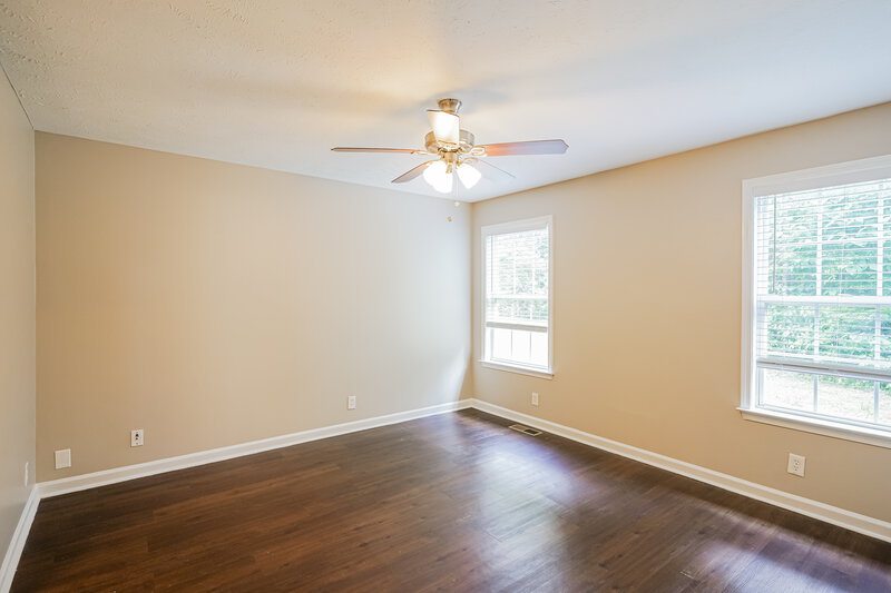 2,385/Mo, 1416 Elkhorn Pt Antioch, TN 37013 Main Bedroom View