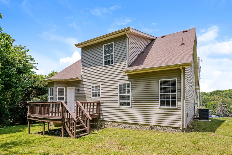 2,385/Mo, 1416 Elkhorn Pt Antioch, TN 37013 Rear View