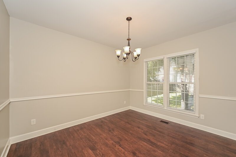 2,750/Mo, 4340 Cambridge Dr Antioch, TN 37013 Dining Room View