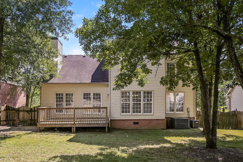 2,750/Mo, 4340 Cambridge Dr Antioch, TN 37013 Rear View