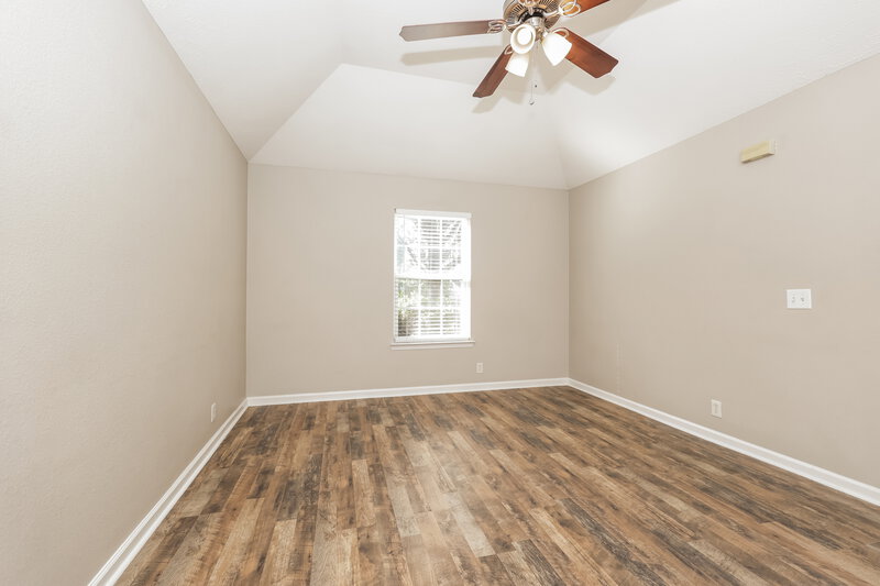 1,760/Mo, 1028 Windsor Brook Pl Antioch, TN 37013 Living Room View 2