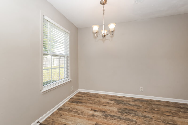 1,760/Mo, 1028 Windsor Brook Pl Antioch, TN 37013 Dining Room View