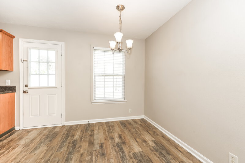 1,760/Mo, 1028 Windsor Brook Pl Antioch, TN 37013 Dining Room View 2