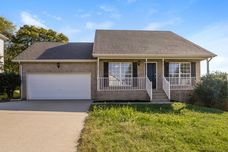 1,900/Mo, 119 Shady View Dr Hendersonville, TN 37075 External View