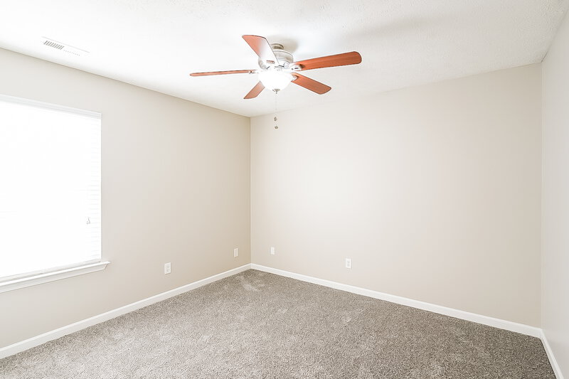 1,900/Mo, 119 Shady View Dr Hendersonville, TN 37075 Bedroom View 3