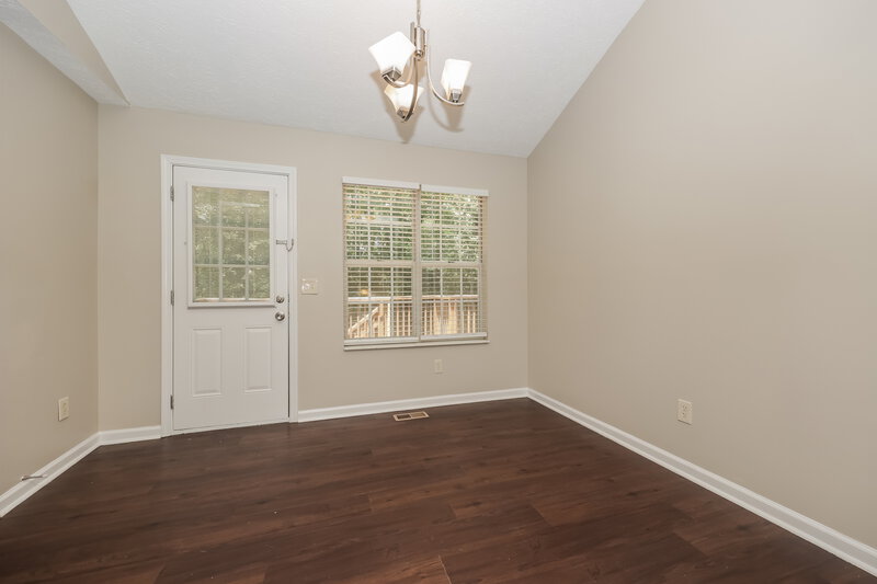 1,970/Mo, 4008 Calumet Dr Antioch, TN 37013 Dining Room View