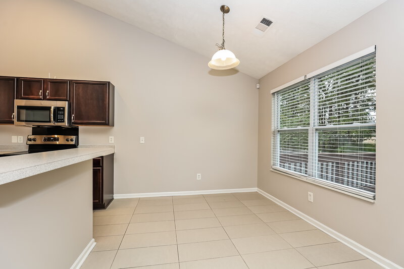 2,055/Mo, 1560 Rockglade Run Antioch, TN 37013 Dining Room View 2