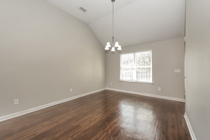 2,015/Mo, 1004 Dupree Point Dr Antioch, TN 37013 Dining Room View