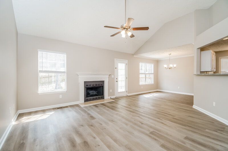 2,200/Mo, 1321 Georgetown Dr Old Hickory, TN 37138 Living Room View