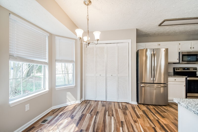 2,200/Mo, 1321 Georgetown Dr Old Hickory, TN 37138 Breakfast Nook View