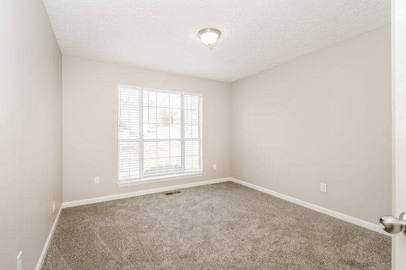 2,200/Mo, 1321 Georgetown Dr Old Hickory, TN 37138 Bedroom View 2