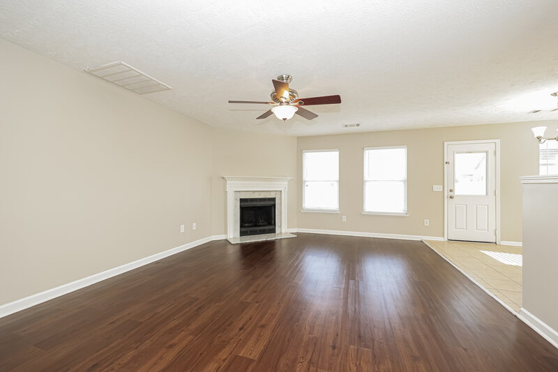 2,130/Mo, 3508 Juneberry Way Murfreesboro, TN 37128 Living Room View