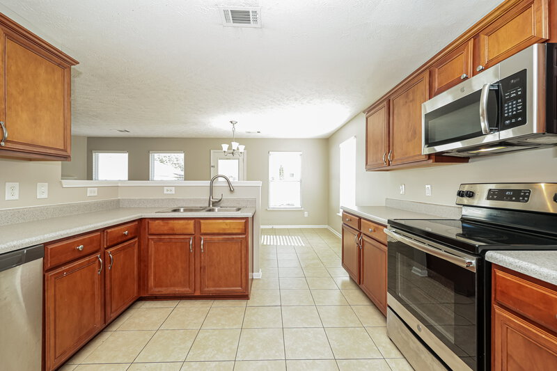 2,130/Mo, 3508 Juneberry Way Murfreesboro, TN 37128 Kitchen View