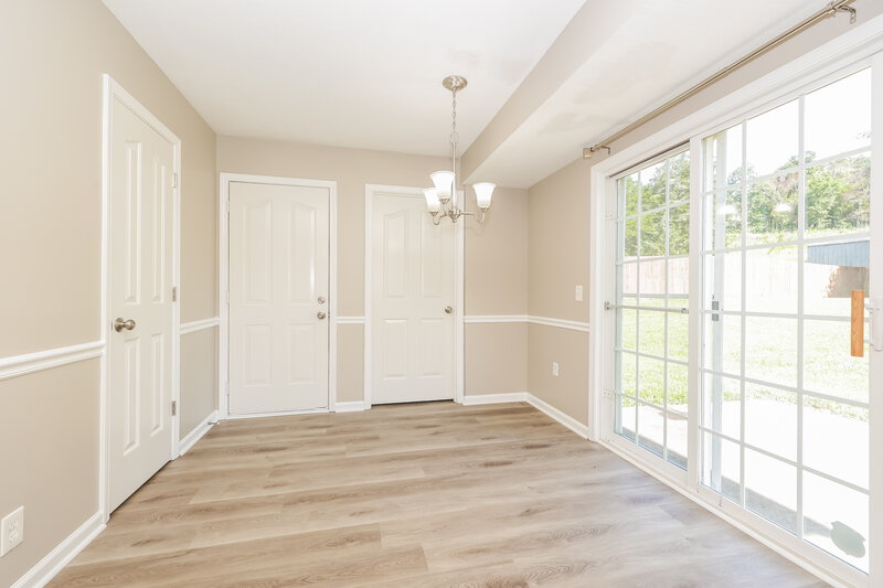 2,005/Mo, 8197 Ramstone Way Antioch, TN 37013 Dining Room View