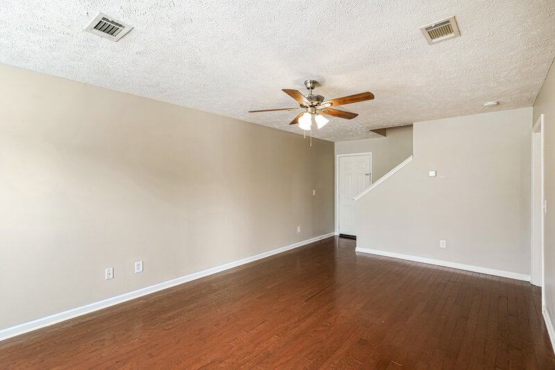 2,185/Mo, 1416 Sprucedale Dr Antioch, TN 37013 Living Room View