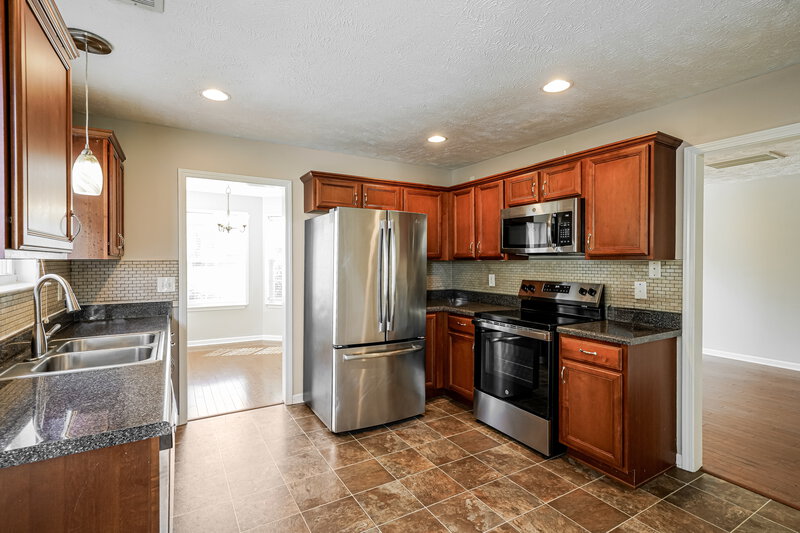 2,185/Mo, 1416 Sprucedale Dr Antioch, TN 37013 Kitchen View