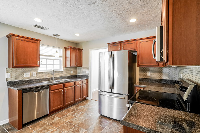 2,185/Mo, 1416 Sprucedale Dr Antioch, TN 37013 Kitchen View 2