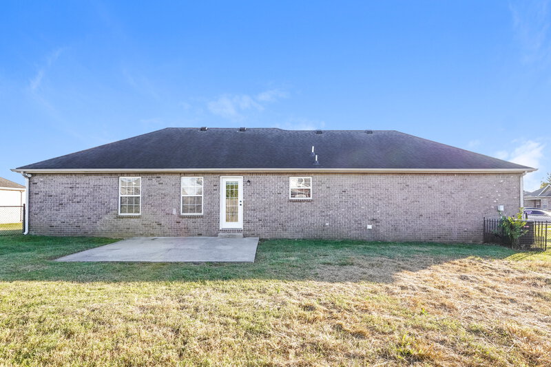 2,100/Mo, 9016 Mutual Dr Smyrna, TN 37167 Rear View
