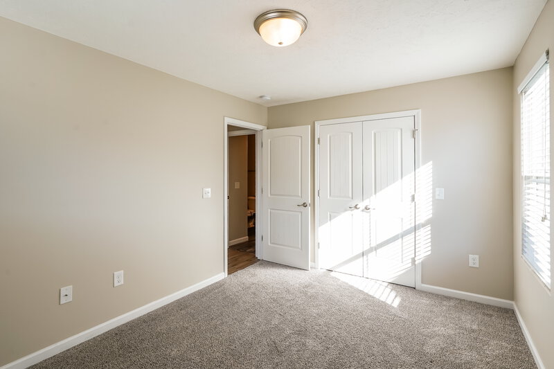 1,970/Mo, 1626 Sunray Dr Murfreesboro, TN 37127 Bedroom View 2