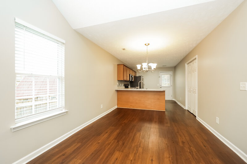 2,900/Mo, 925 Sky Valley Trl Smyrna, TN 37167 Dining Room View