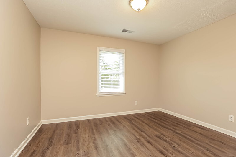 2,260/Mo, 210 Saint Lukes Ln Smyrna, TN 37167 Bedroom View 2